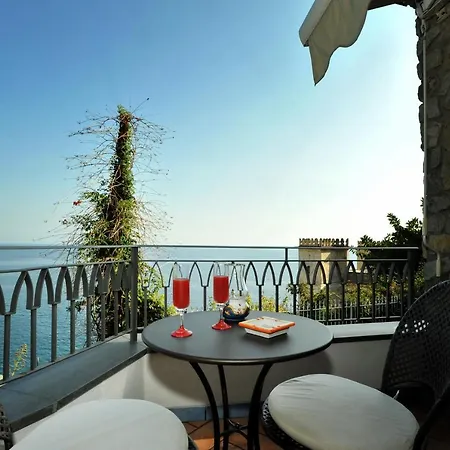 Affittacamere E Poi...ravello 4*