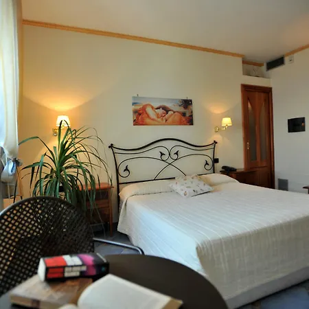 E Poi...ravello Pensjonat