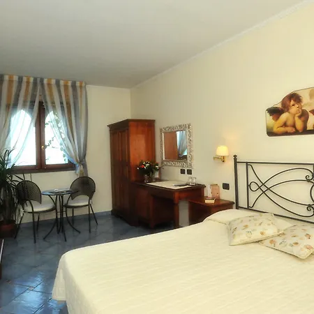 Pensjonat E Poi...ravello