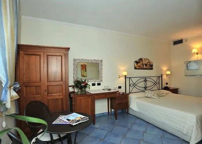 Vendégház E Poi...ravello Ravello